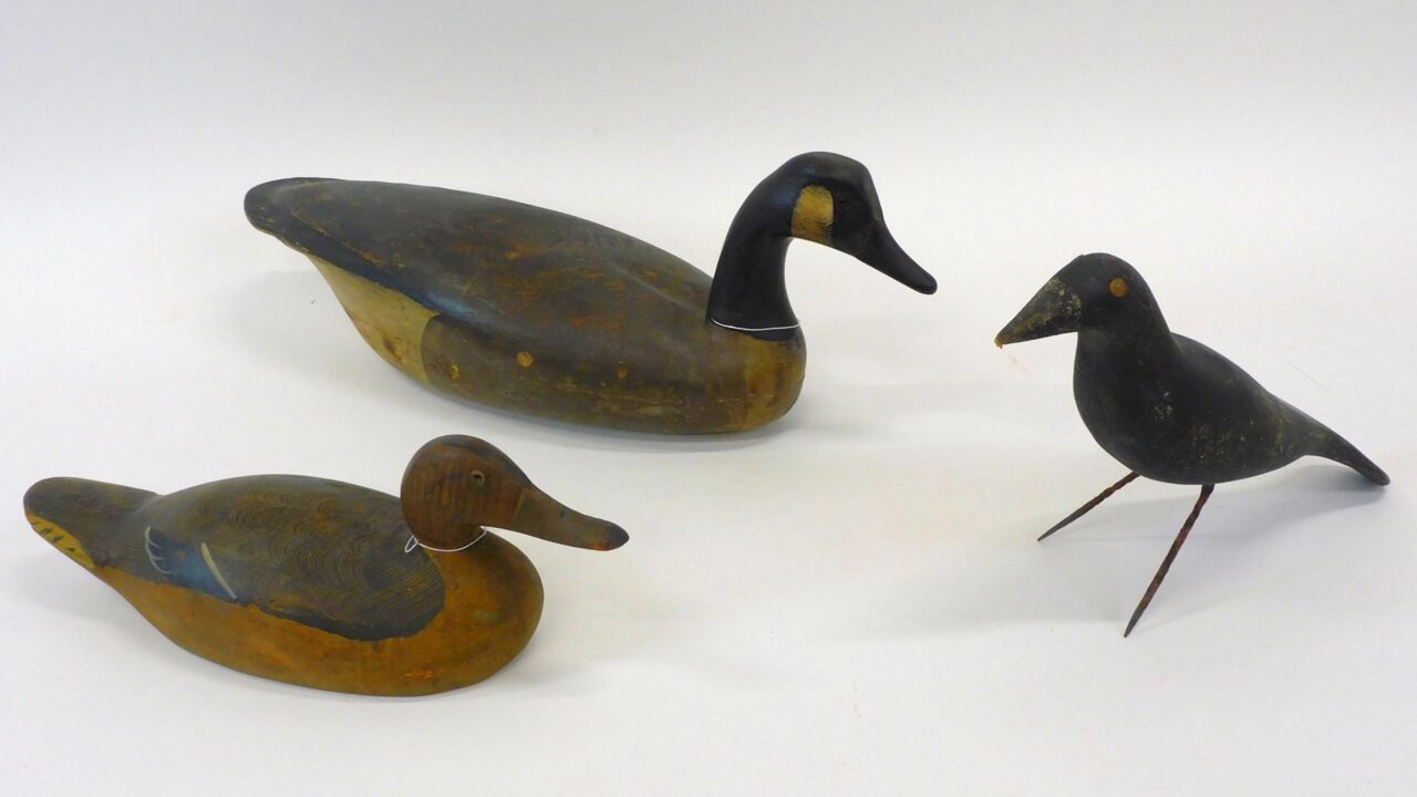 Charles Perdew Carved Decoys: Crow