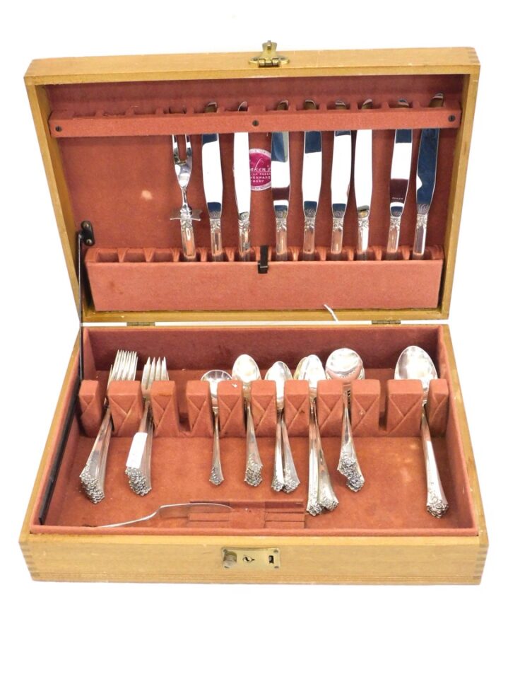 William Rogers Damask Rose Sterling Silver Flatware Set