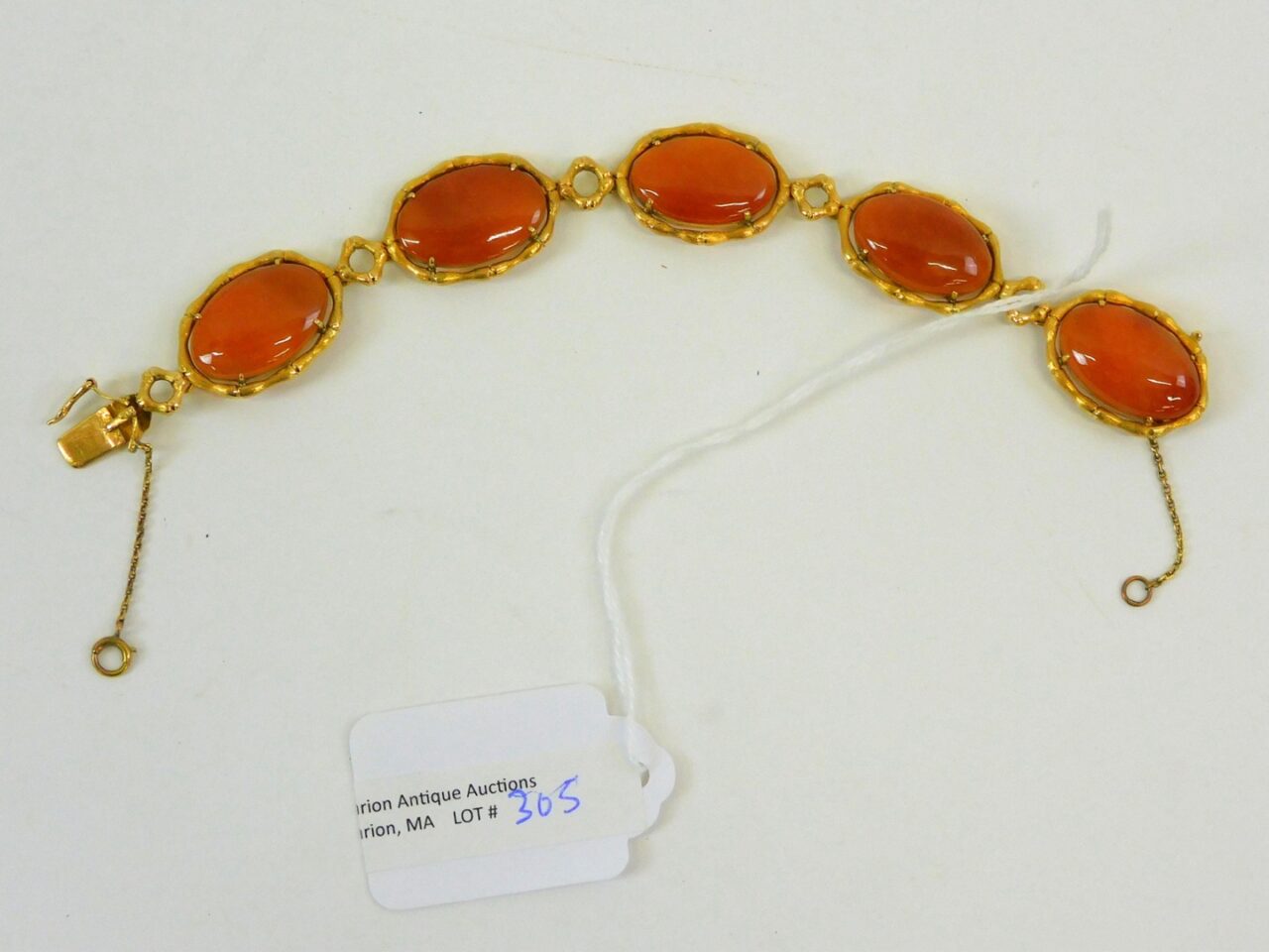 20th Century 14 kt Gold Bracelet with Oval Carnelians by Unknown Artist