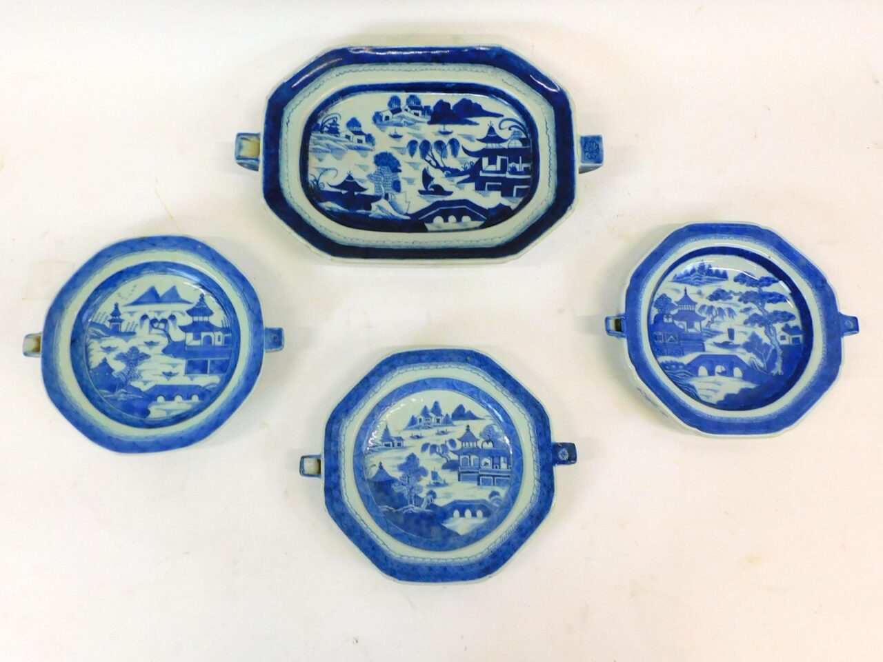 Chinese Export Blue and White Porcelain Warming Dishes