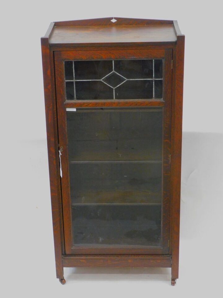 Mission Oak Bookcase early 20th Century