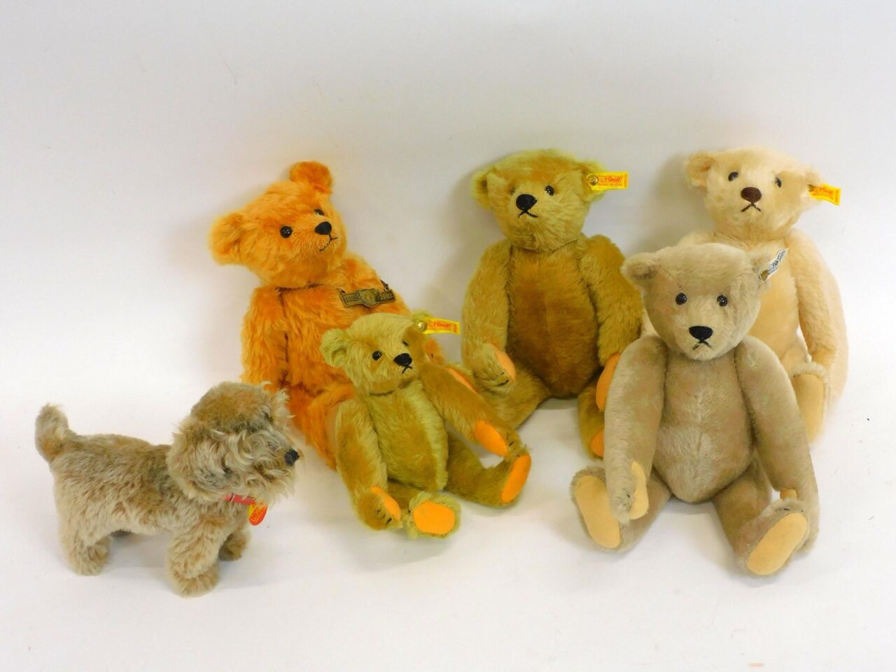 Vintage Steiff Toys: Raudie Dog and Jointed Bears