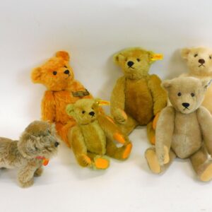 Vintage Steiff Toys: Raudie Dog and Jointed Bears