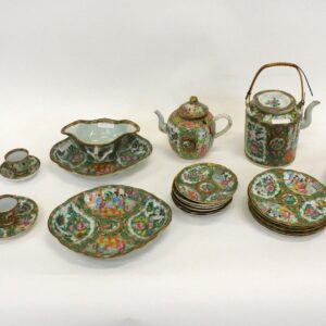 Chinese Export Porcelain Rose Medallion Collection