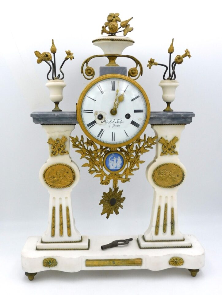 French Classical Mantle Clock