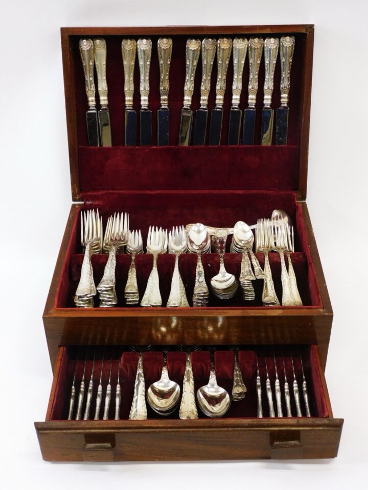 (127) Tiffany Sterling Silver Flatware Set