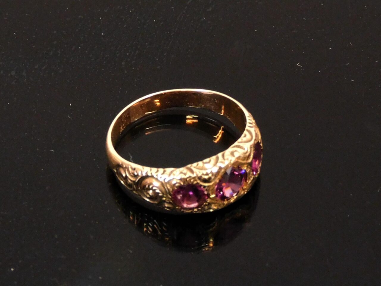 14K Yellow Gold Tested Ladies Ring.